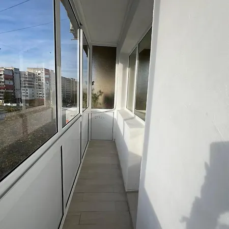 Apartment-tulip וארנה