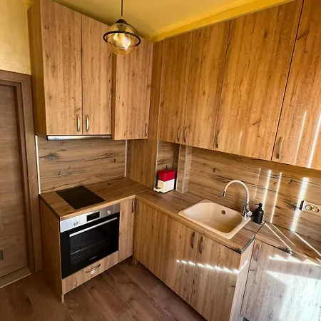 Apartment-tulip דירה *