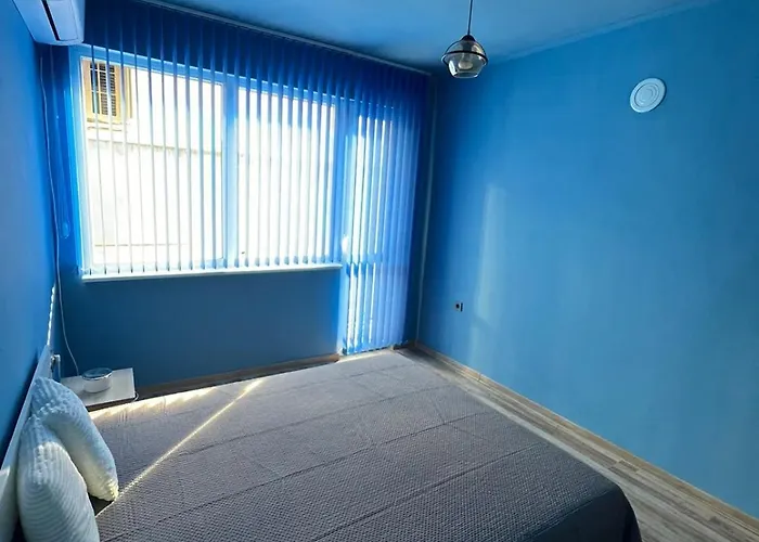 Apartamento Bright & Cozy- 2br With Private Parking Varna