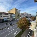 Apartment Bright & Cozy- 2br With Private Parking Varna